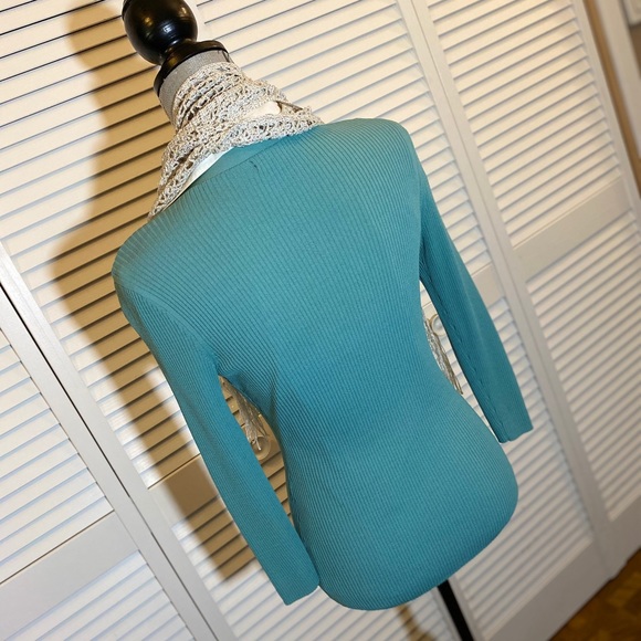 NY&Co. cardigan - Picture 4 of 8